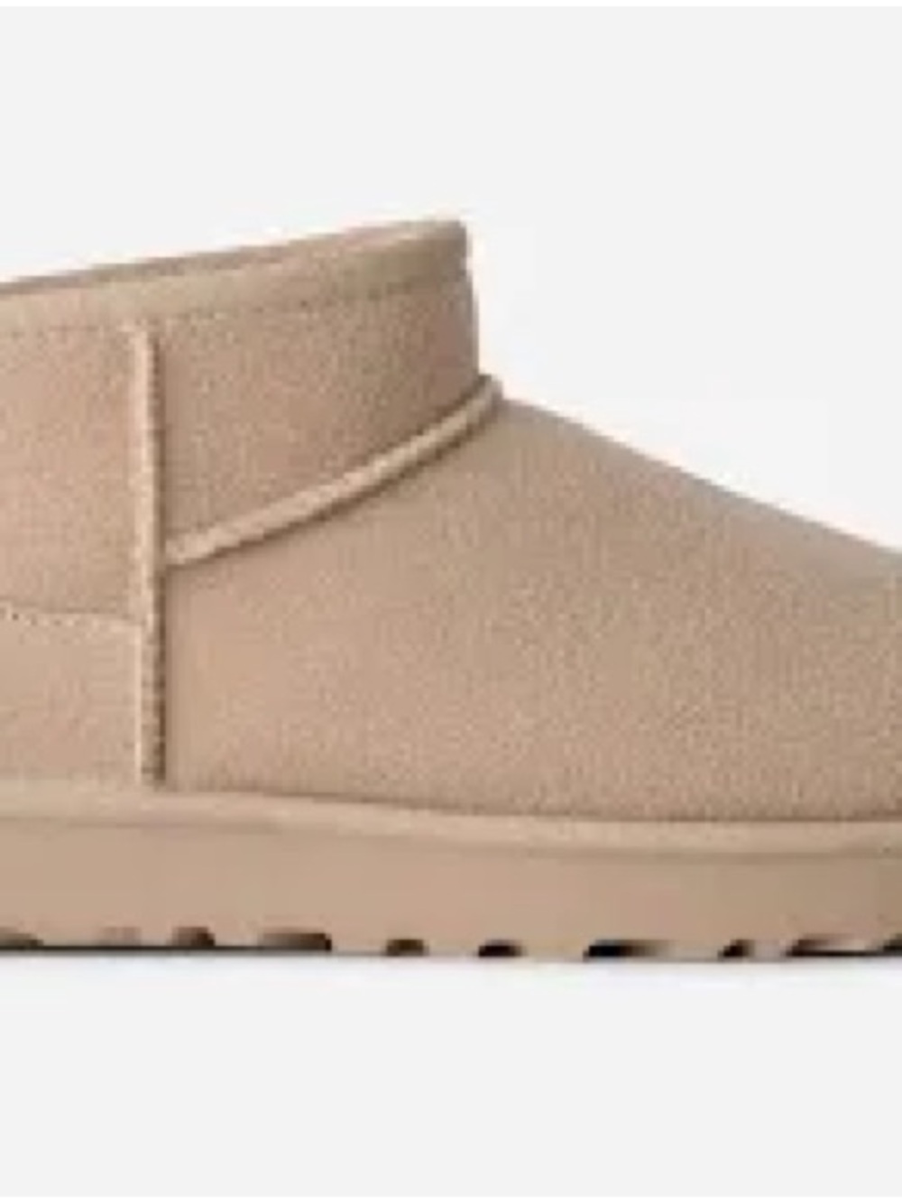 UGG Kids Short Classic Boot in Sand